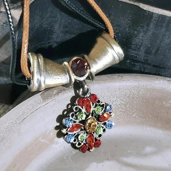 Rustic Antique Bronze Rhinestones Geometric Pendant Necklace Vegan Leather - Picture 4 of 10